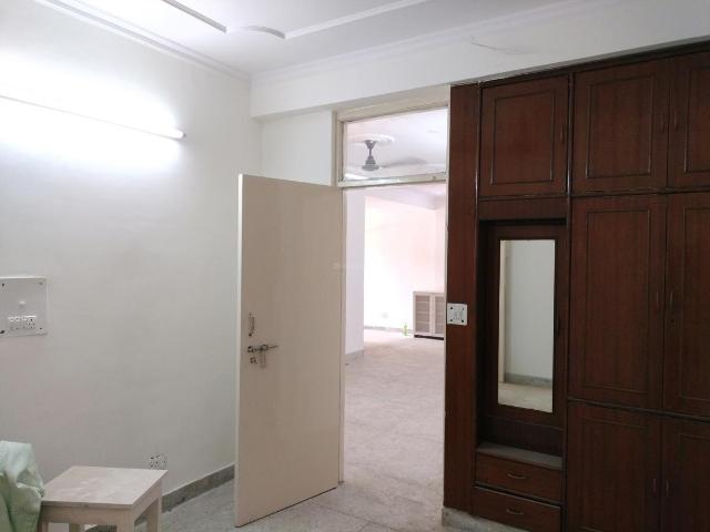 3 BHK Apartment in Sector 23 Dwarka for resale New Delhi. The reference number is 20308192
