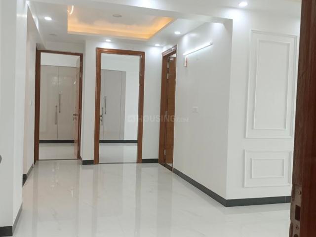 3 BHK Apartment in Sector 23 Dwarka for resale New Delhi. The reference number is 20682624