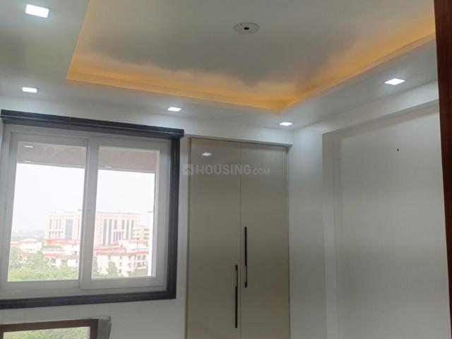 3 BHK Apartment in Sector 23 Dwarka for resale New Delhi. The reference number is 20682624