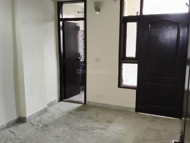 3 BHK Apartment in Sector 23 Dwarka for resale New Delhi. The reference number is 20970016