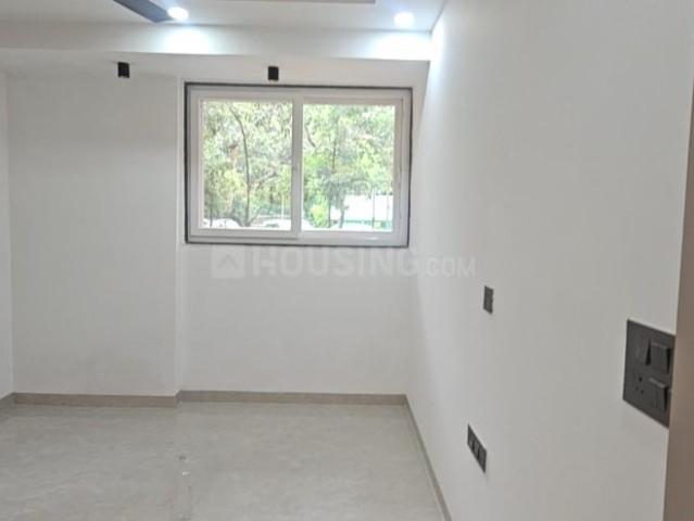 3 BHK Apartment in Sector 23 Dwarka for resale New Delhi. The reference number is 20928808