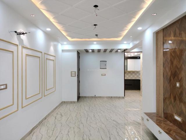 3 BHK Apartment in Sector 4 Dwarka for resale South West Delhi. The reference number is 18813569