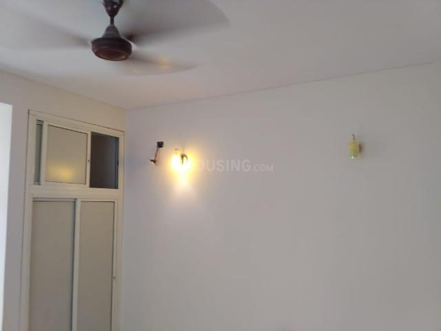 3 BHK Apartment in Sector 2 Dwarka for resale New Delhi. The reference number is 20727178