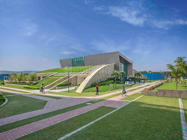 3 BHK Apartment in Sector 2 for resale Sohna. The reference number is 20192305