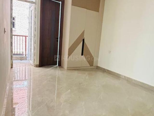 3 BHK Apartment in Sector 37 for resale Noida. The reference number is 20343421