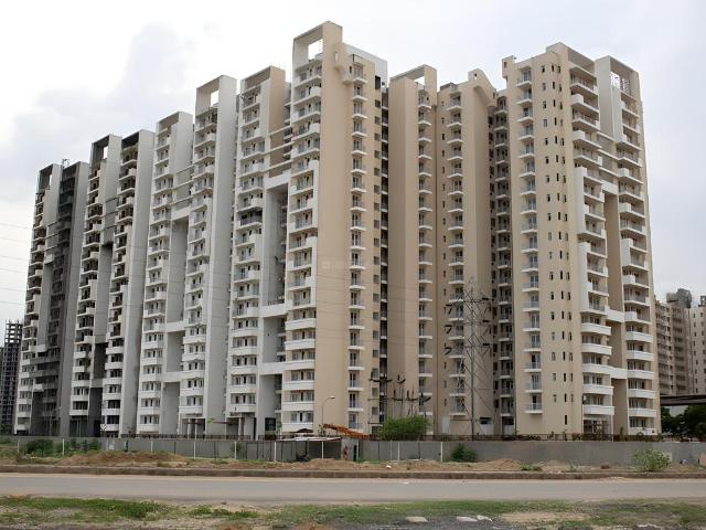 3 BHK Apartment in Sector 37D for resale Gurgaon. The reference number is 20119660
