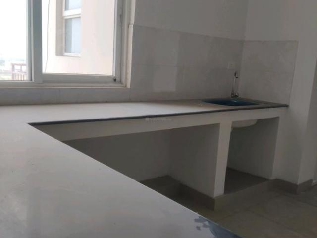 3 BHK Apartment in Sector 37D for resale Gurgaon. The reference number is 9430526