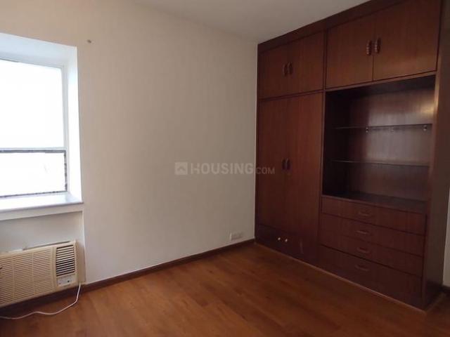 3 BHK Apartment in Sector 33 for rent Gurgaon. The reference number is 20250406