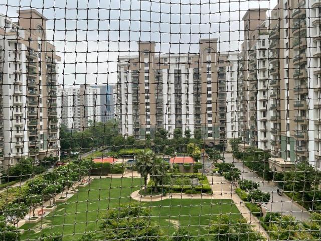 3 BHK Apartment in Sector 33 for resale Gurgaon. The reference number is 14624768