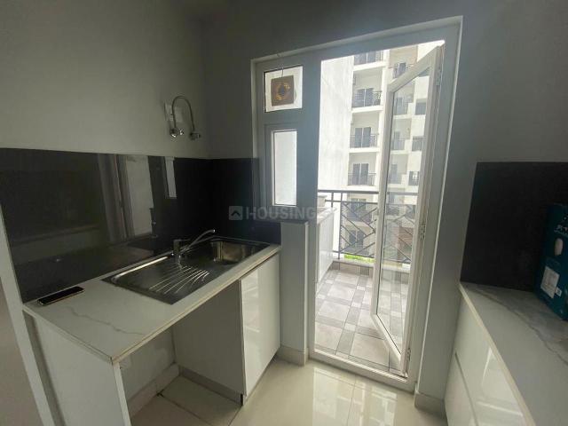 3 BHK Apartment in Sector 33 for resale Sohna. The reference number is 19998569