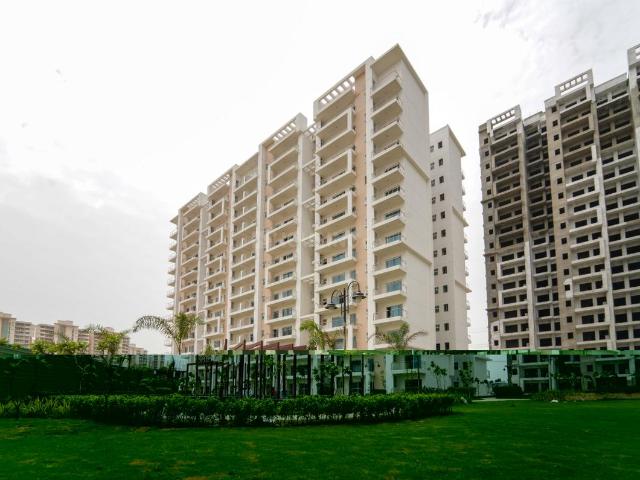 3 BHK Apartment in Sector 33 for resale Sohna. The reference number is 20201654