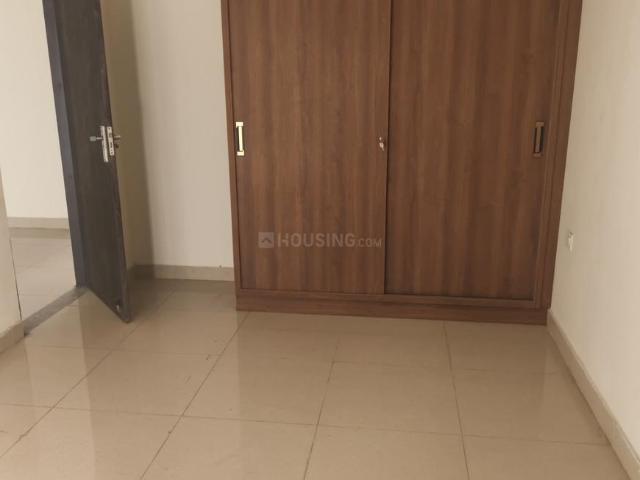 3 BHK Apartment in Sector 33 for rent Sohna. The reference number is 19679279