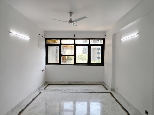 3 BHK Apartment in Sector 3 Dwarka for resale New Delhi. The reference number is 14007368