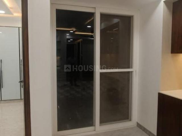 3 BHK Apartment in Sector 3 Dwarka for resale New Delhi. The reference number is 10610680