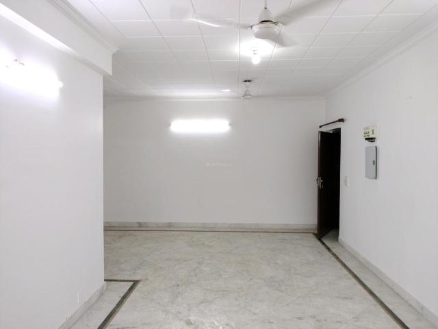 3 BHK Apartment in Sector 3 Dwarka for resale New Delhi. The reference number is 20248807
