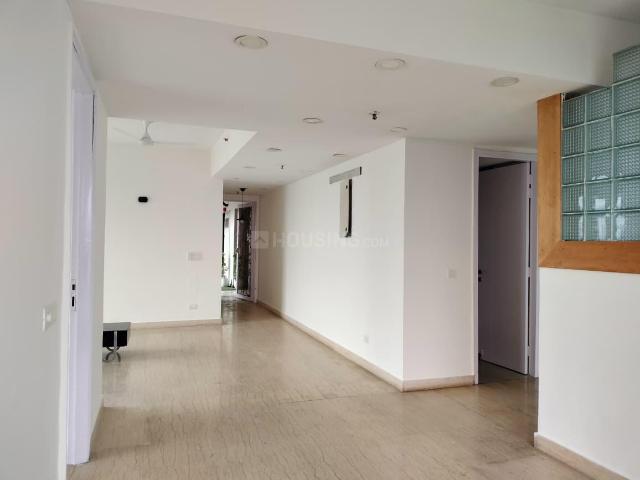 3 BHK Apartment in Sector 44 for rent Noida. The reference number is 20758186