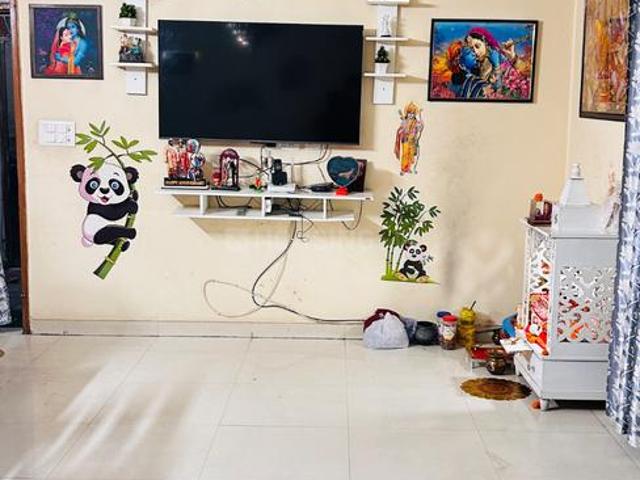 3 BHK Apartment in Sector 44 for resale Noida. The reference number is 20202949