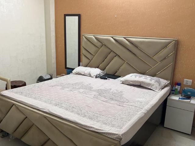 3 BHK Apartment in Sector 44 for resale Noida. The reference number is 20308729