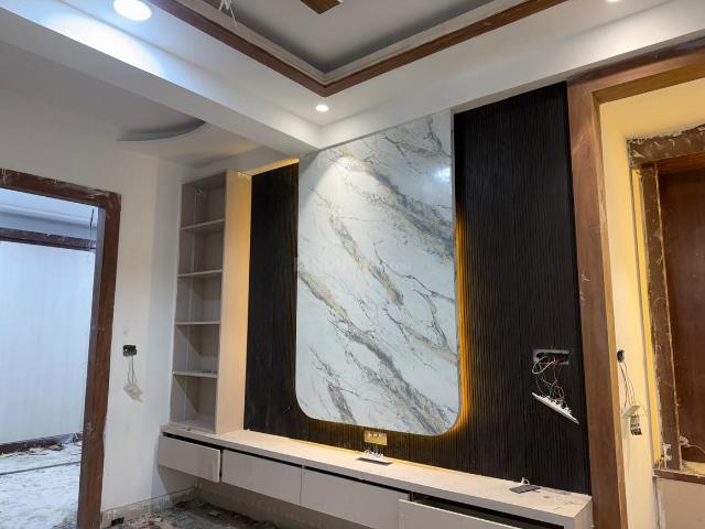 3 BHK Apartment in Sector 44 for resale Noida. The reference number is 20346803