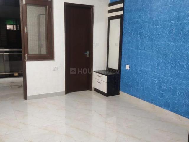 3 BHK Apartment in Sector 45 for resale Noida. The reference number is 20060123