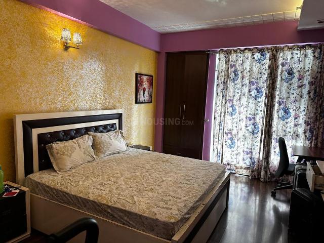 3 BHK Apartment in Sector 45 for resale Noida. The reference number is 20250457