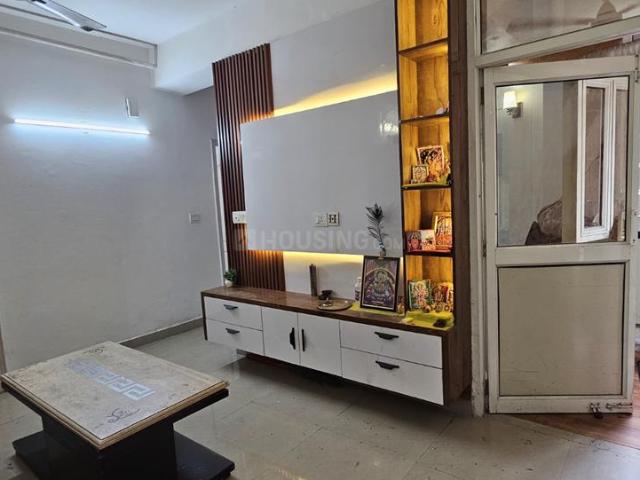 3 BHK Apartment in Sector 45 for resale Noida. The reference number is 20346075