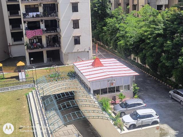 3 BHK Apartment in Sector 47 for rent Gurgaon. The reference number is 17935784