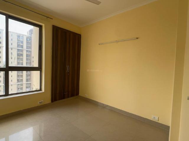 3 BHK Apartment in Sector 47 for rent Gurgaon. The reference number is 19496358