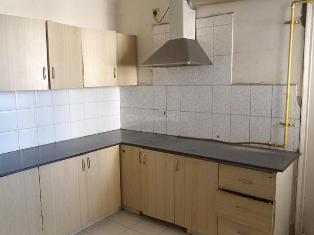 3 BHK Apartment in Sector 48 for rent Gurgaon. The reference number is 19244701