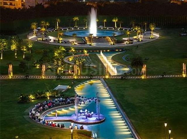 3 BHK Apartment in Sector 48 for rent Gurgaon. The reference number is 19245655