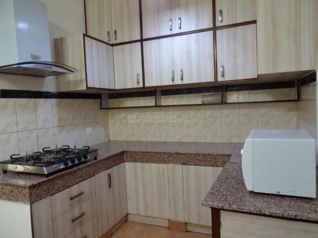 3 BHK Apartment in Sector 48 for resale Gurgaon. The reference number is 19582498