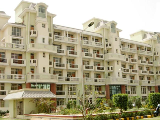 3 BHK Apartment in Sector 48 for resale Gurgaon. The reference number is 20523345