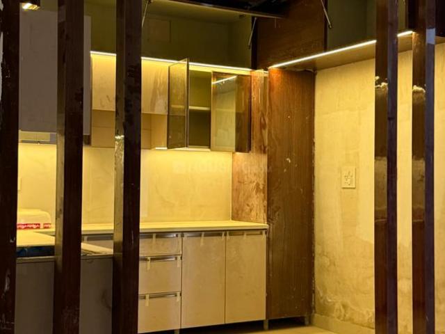 3 BHK Apartment in Sector 48 for resale Noida. The reference number is 20239532