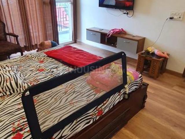 3 BHK Apartment in Sector 49 for rent Gurgaon. The reference number is 19950077