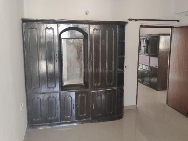 3 BHK Apartment in Sector 49 for rent Gurgaon. The reference number is 20332854