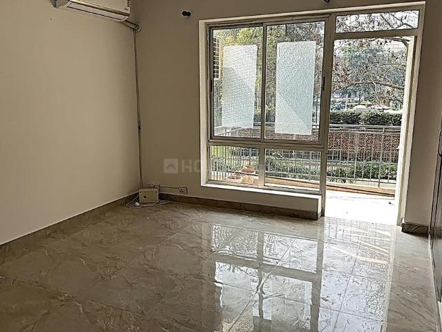 3 BHK Apartment in Sector 49 for resale Gurgaon. The reference number is 18795618