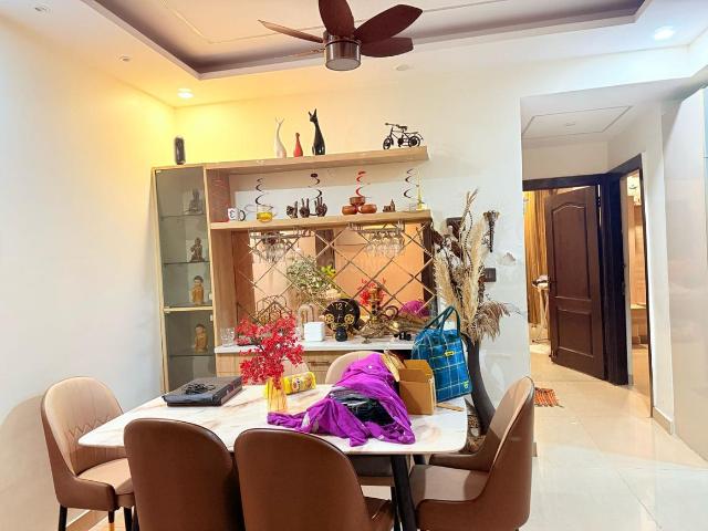3 BHK Apartment in Sector 49 for resale Noida. The reference number is 17122785