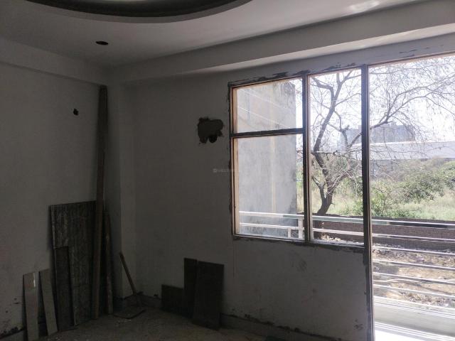 3 BHK Apartment in Sector 49 for resale Noida. The reference number is 18314415