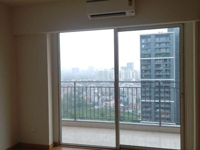 3 BHK Apartment in Sector 43 for rent Noida. The reference number is 18270026
