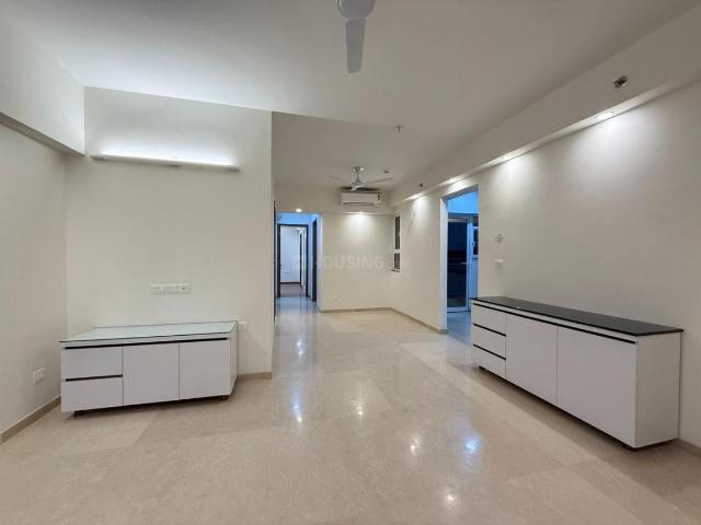 3 BHK Apartment in Sector 43 for rent Noida. The reference number is 20498781