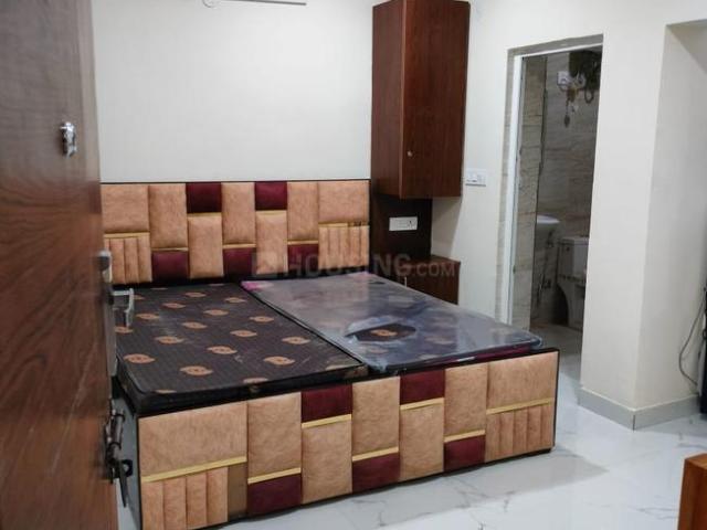 3 BHK Apartment in Sector 43 for rent Gurgaon. The reference number is 15167039