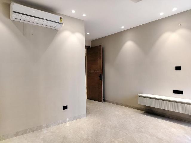 3 BHK Apartment in Sector 43 for rent Gurgaon. The reference number is 19098366