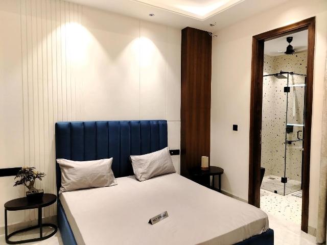3 BHK Apartment in Sector 43 for rent Gurgaon. The reference number is 19098366