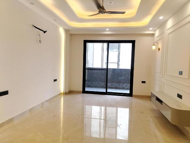 3 BHK Apartment in Sector 43 for rent Gurgaon. The reference number is 19348613