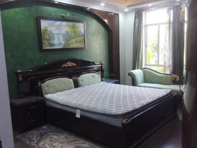 3 BHK Apartment in Sector 43 for rent Gurgaon. The reference number is 20422921