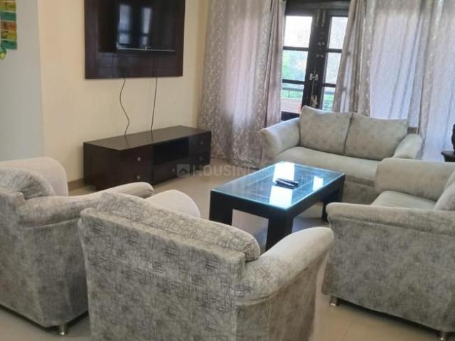 3 BHK Apartment in Sector 43 for rent Gurgaon. The reference number is 20434415