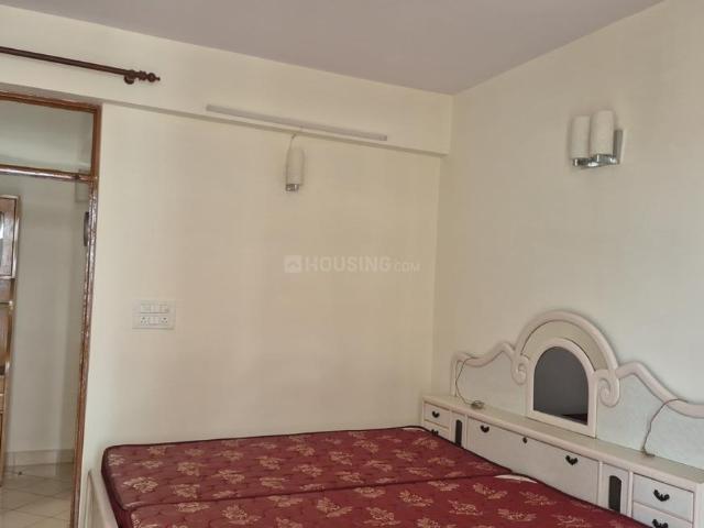 3 BHK Apartment in Sector 43 for rent Gurgaon. The reference number is 20359111