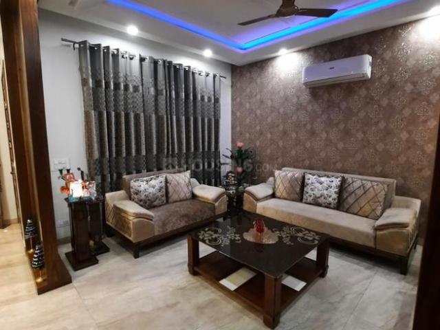 3 BHK Apartment in Sector 43 for resale Chandigarh. The reference number is 17076624