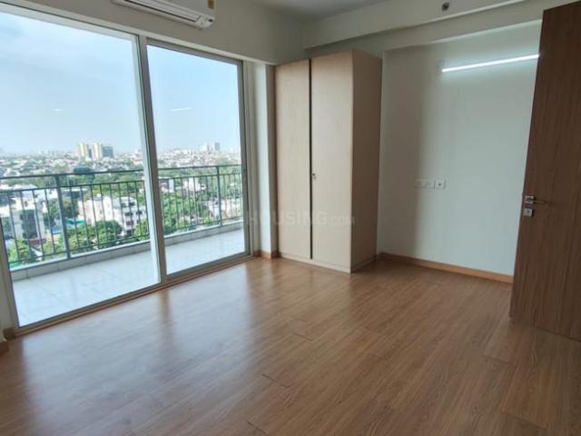 3 BHK Apartment in Sector 43 for resale Noida. The reference number is 20434267