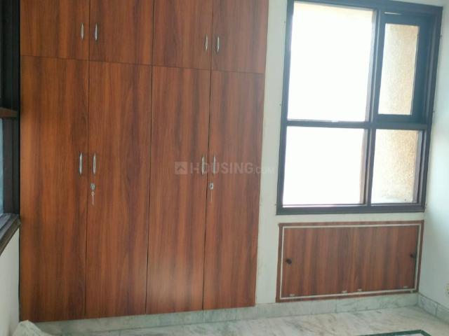 3 BHK Apartment in Sector 4 Dwarka for rent New Delhi. The reference number is 19490591